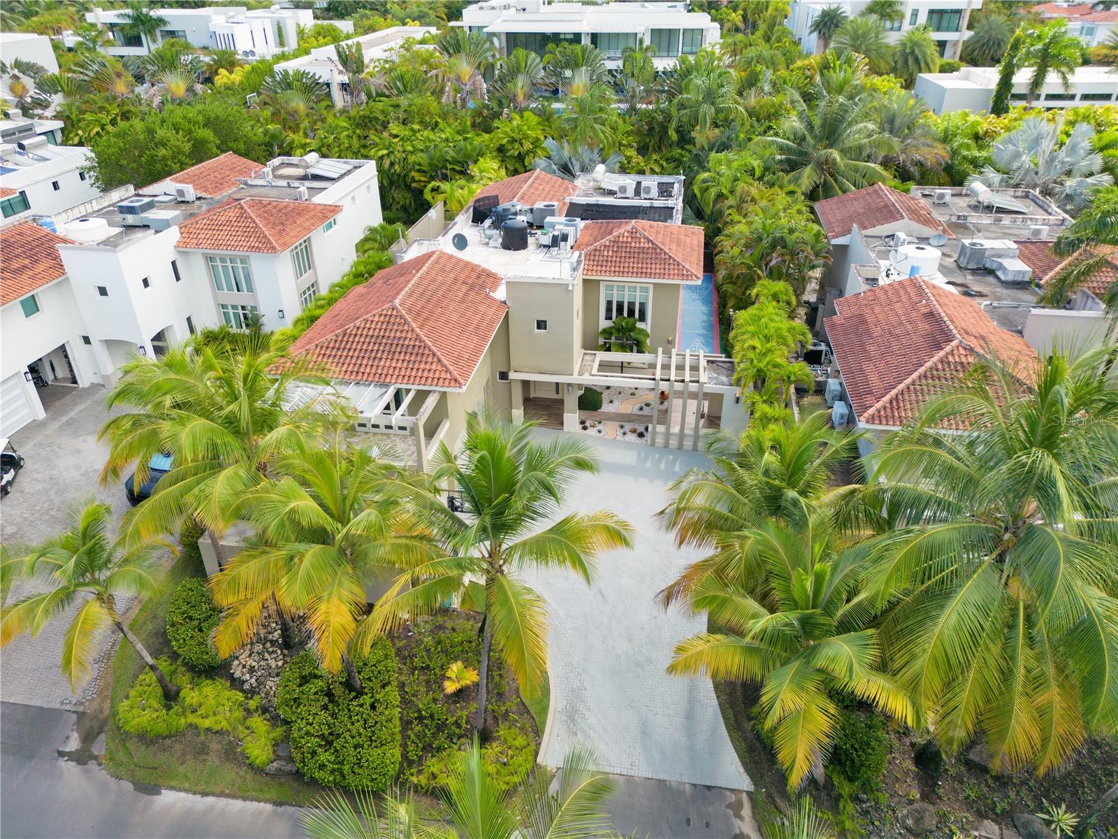 DORADO BEACH EAST - Residential