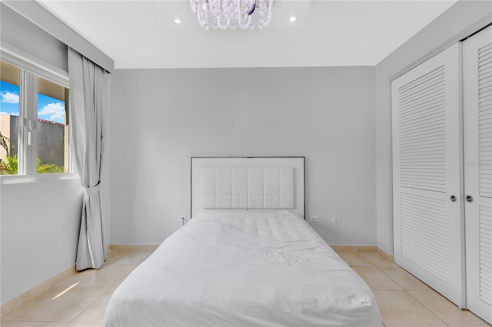 DORADO BEACH EAST - Residential