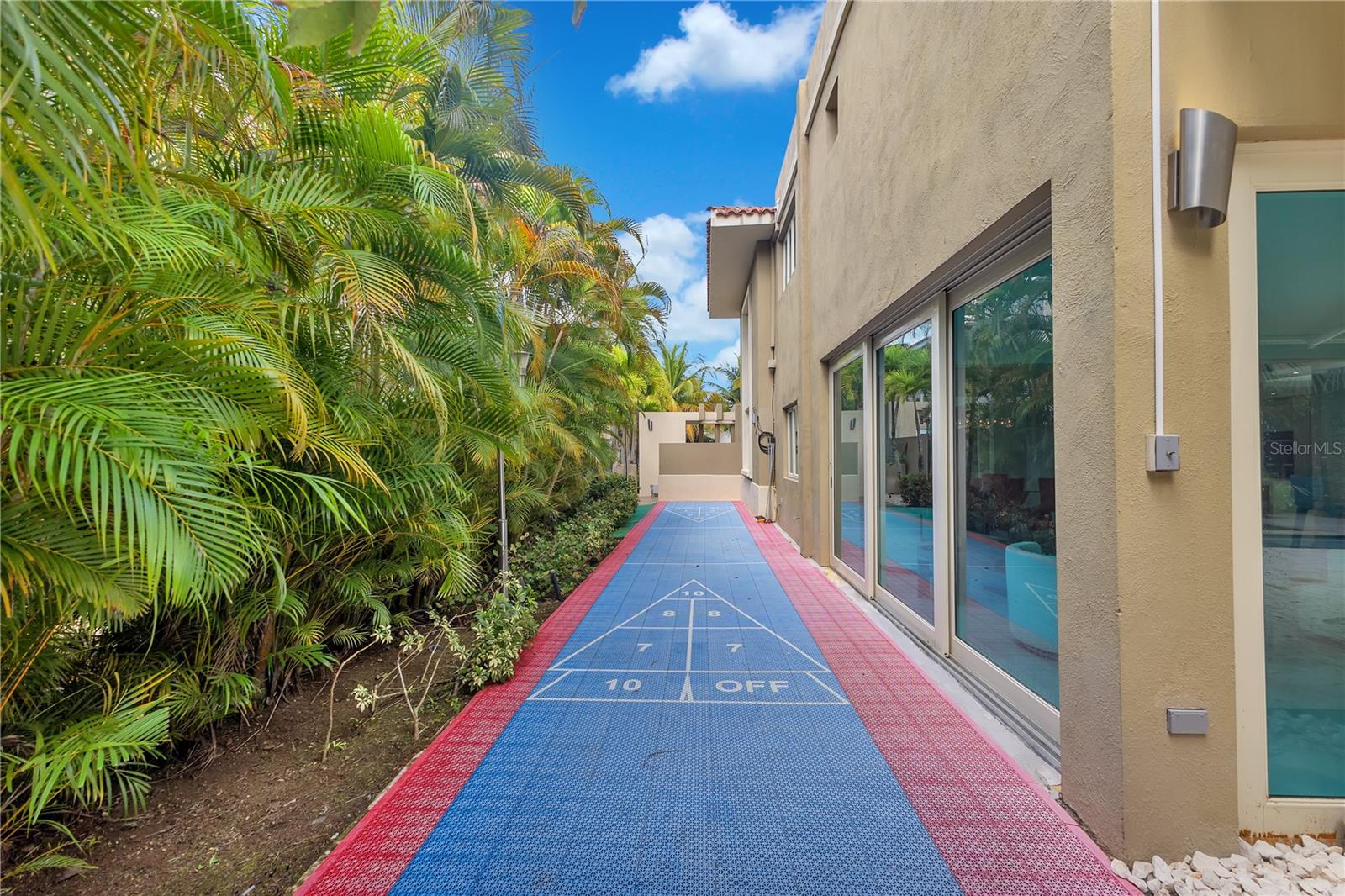 DORADO BEACH EAST - Residential