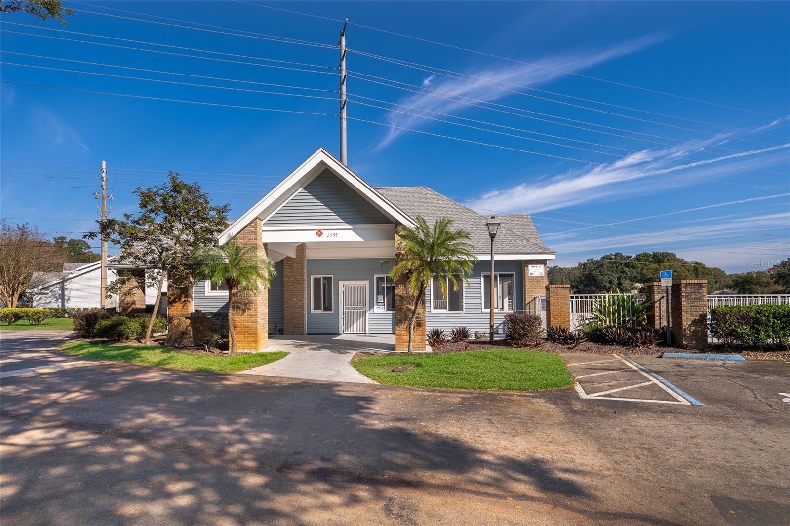 COACH HOMES AT MARINERS VILLAGE - Residential