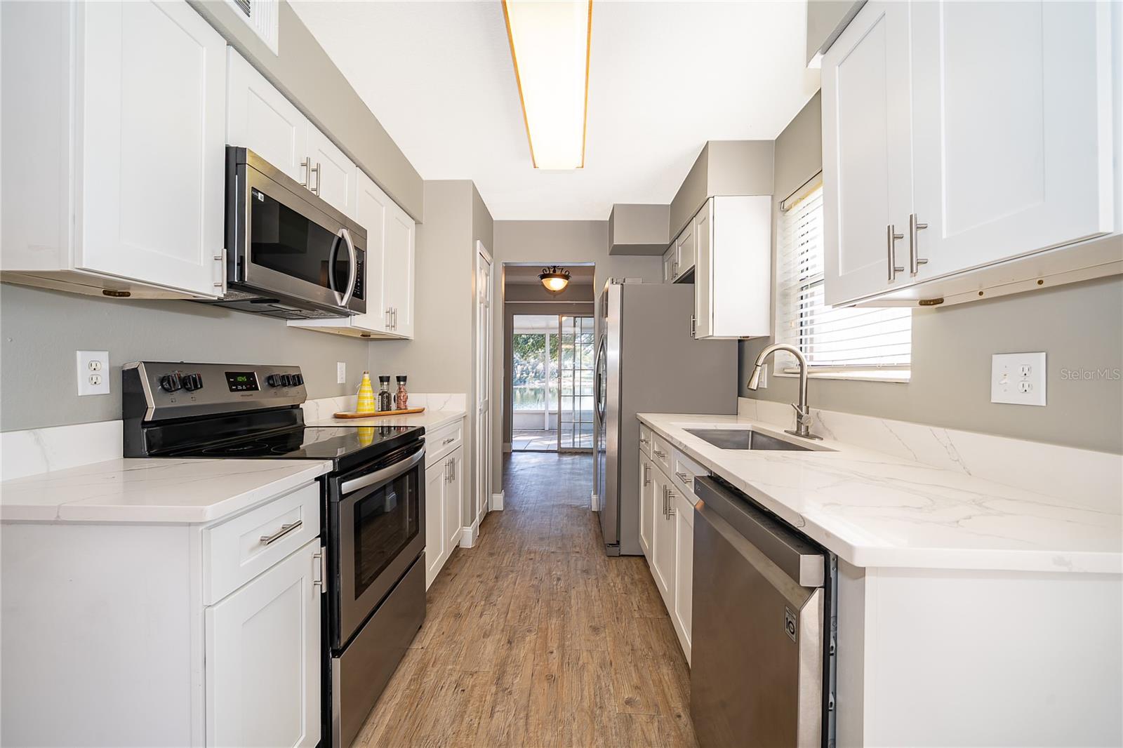 COACH HOMES AT MARINERS VILLAGE - Residential