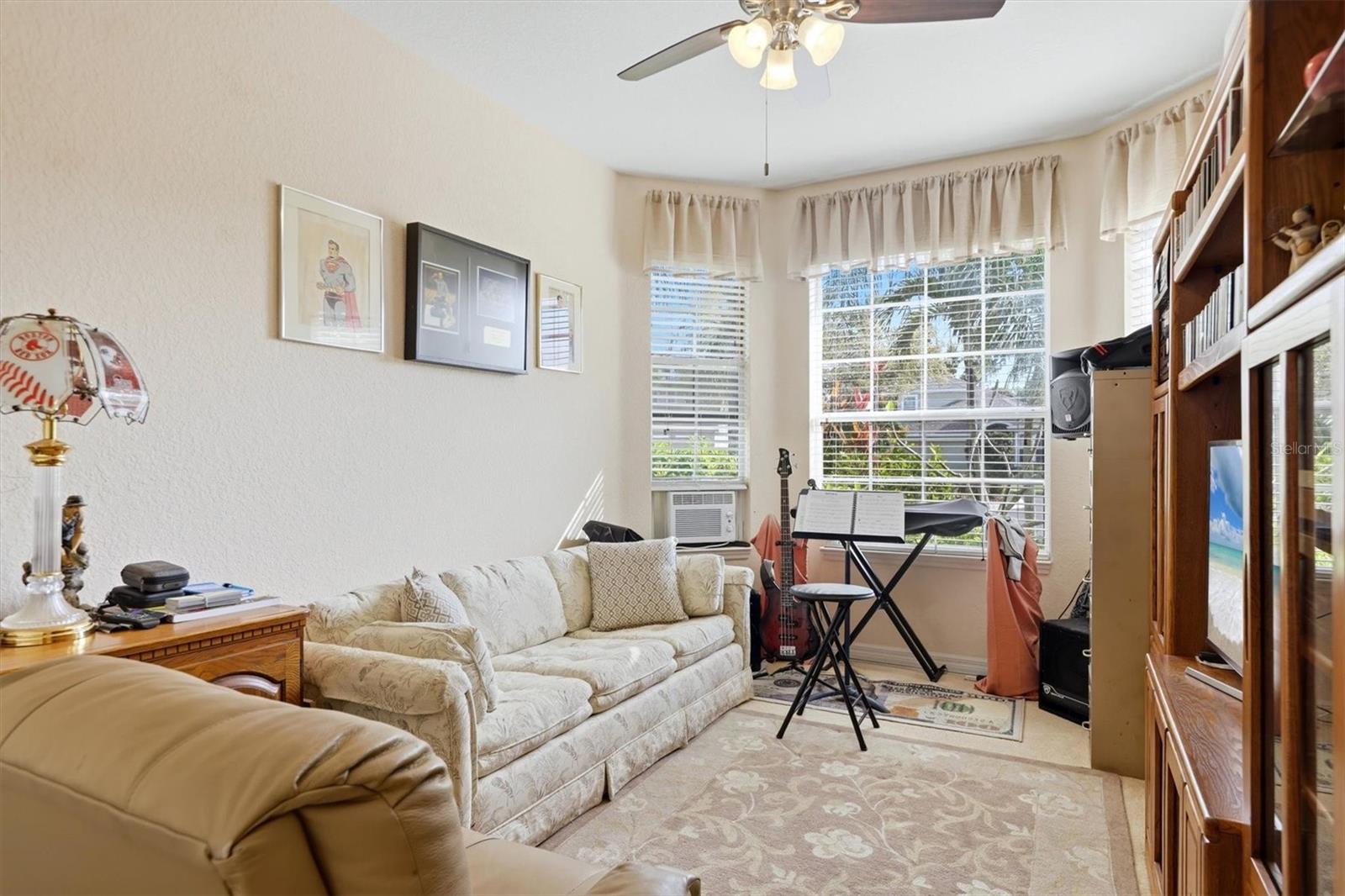 CREEKSIDE PRESERVE - Residential