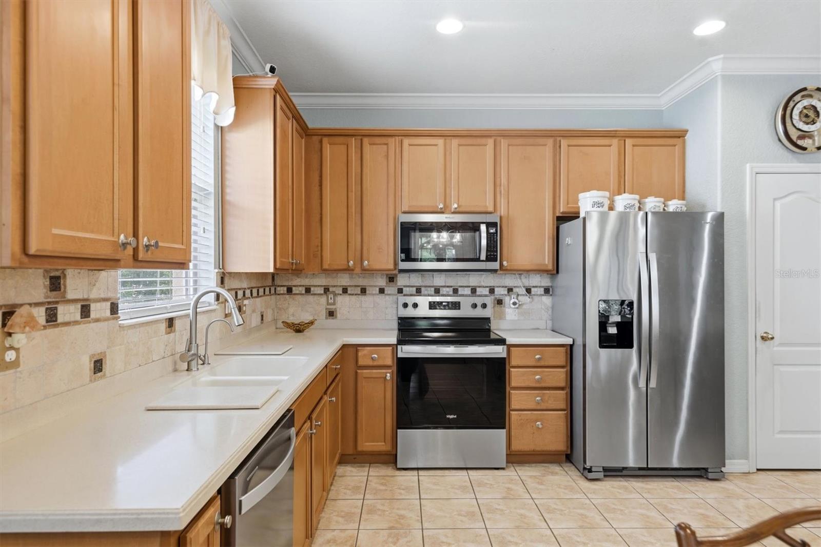 CREEKSIDE PRESERVE - Residential