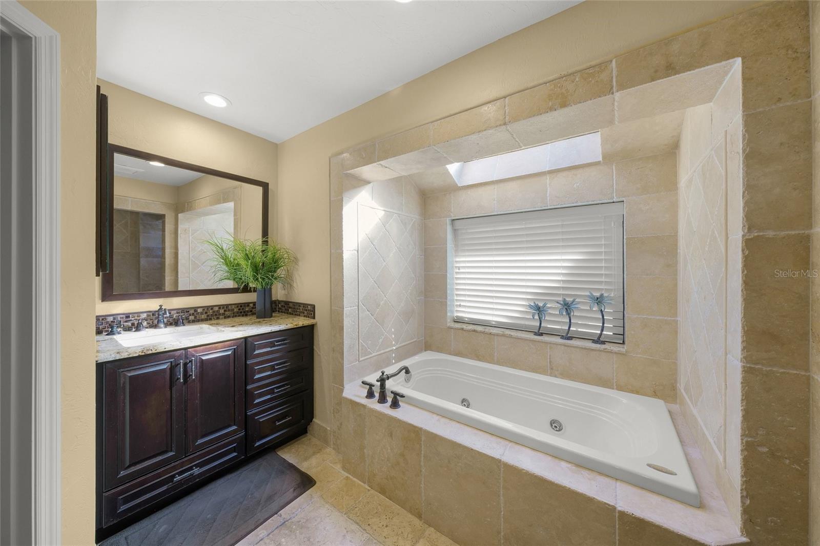 CHEROKEE LODGE - Residential