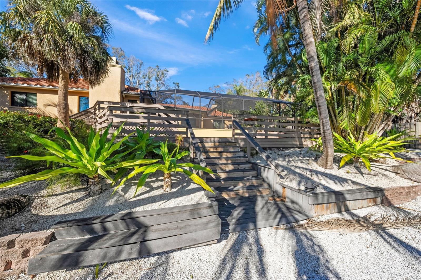 CHEROKEE LODGE - Residential