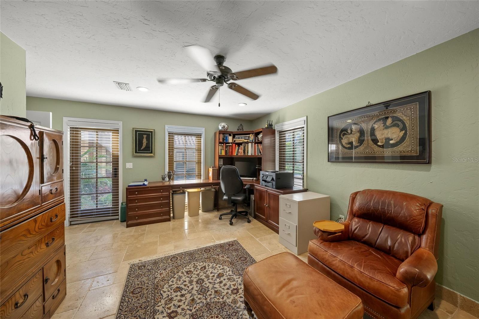 CHEROKEE LODGE - Residential