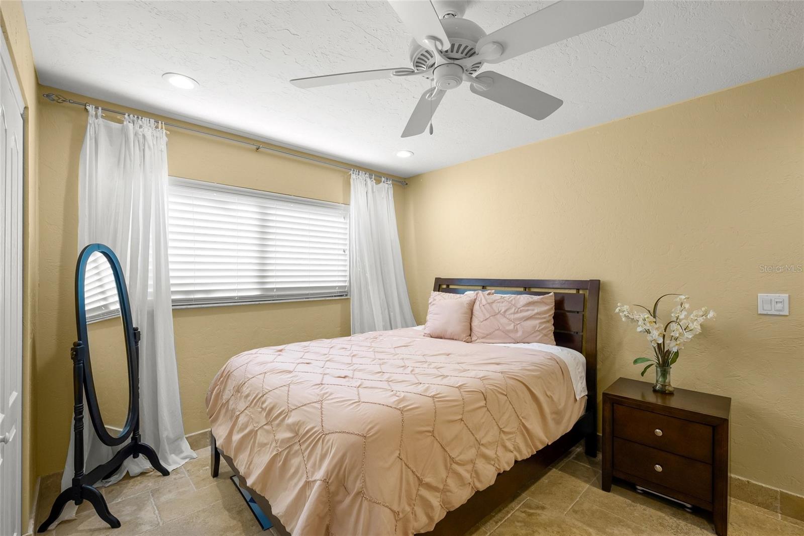 CHEROKEE LODGE - Residential