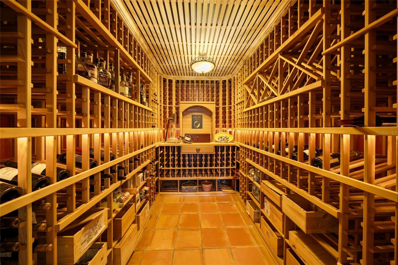 CHEROKEE LODGE - Residential