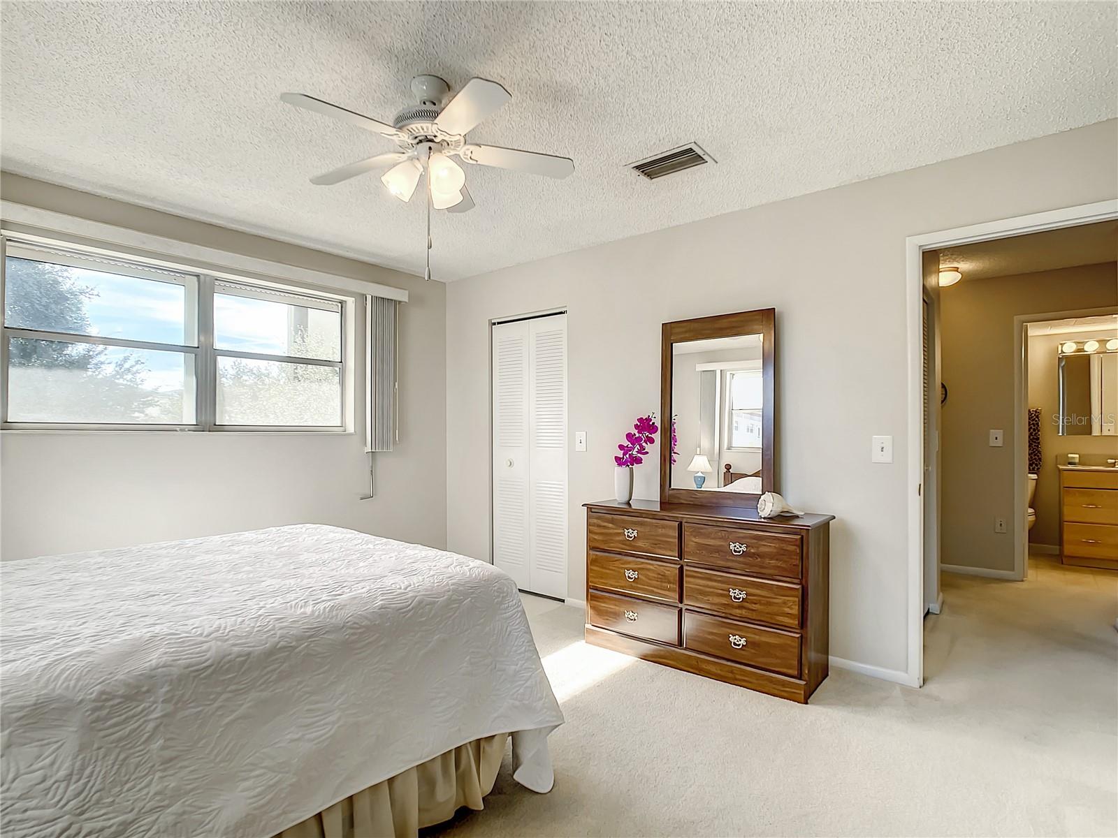 FIVE TOWNS OF ST PETE - Residential