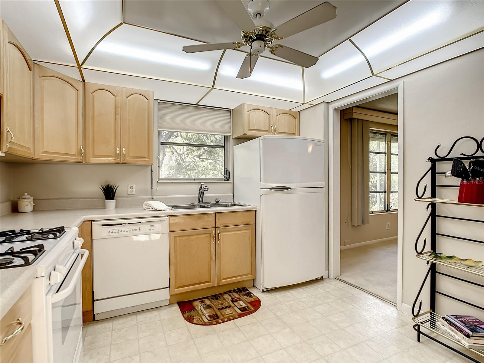 FIVE TOWNS OF ST PETE - Residential