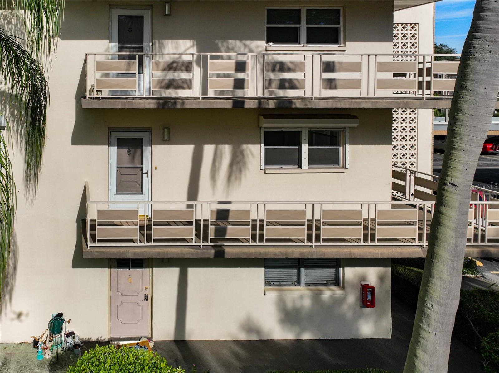 FIVE TOWNS OF ST PETE - Residential