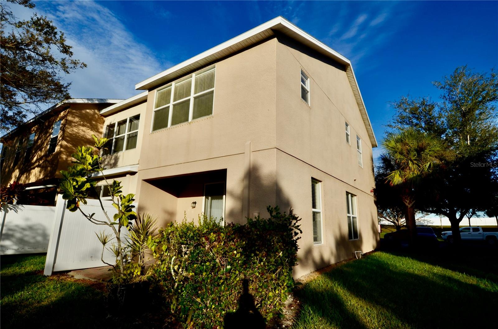 BRADFORD MANOR TWNHMS REP - Residential