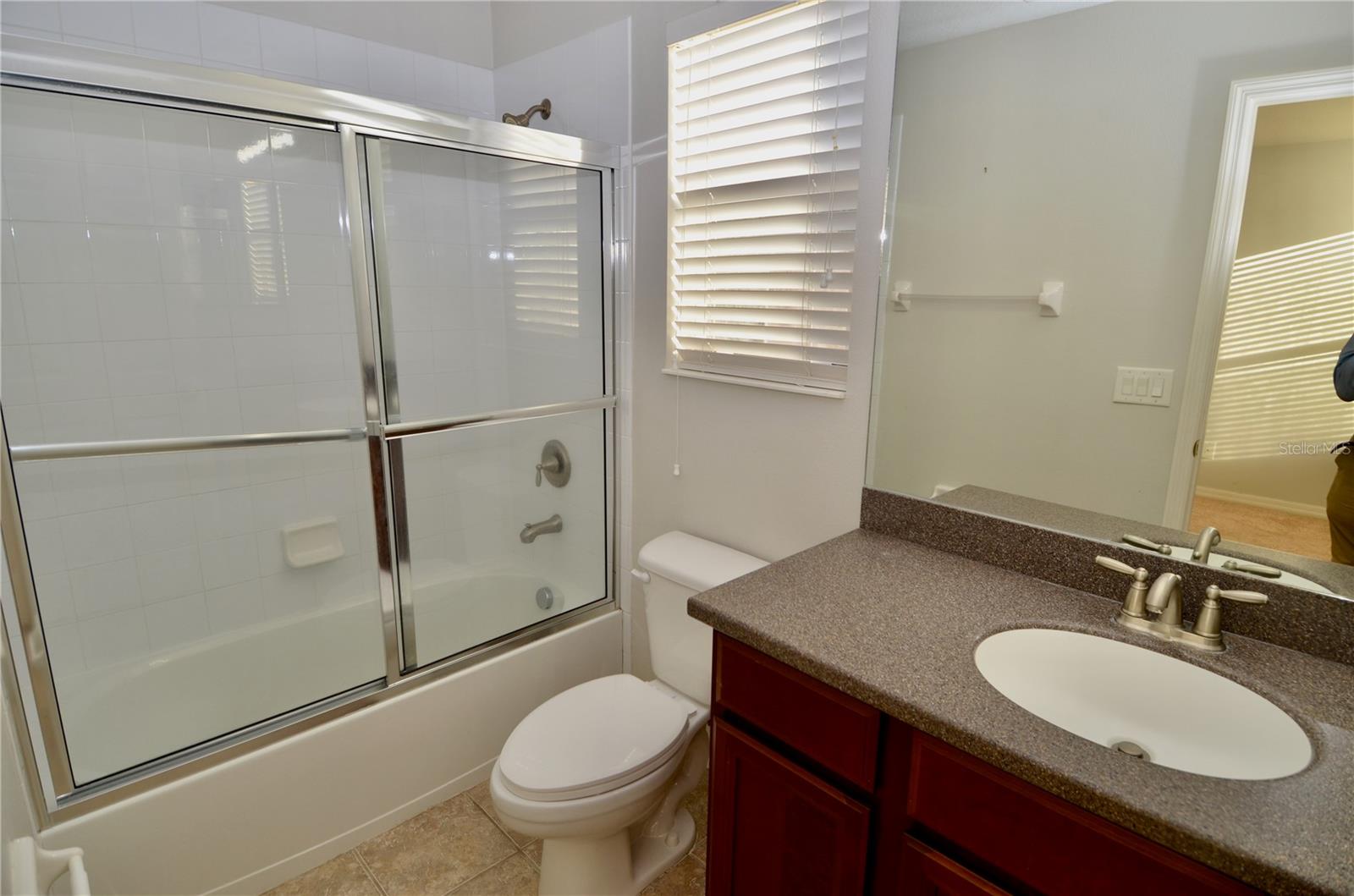 BRADFORD MANOR TWNHMS REP - Residential