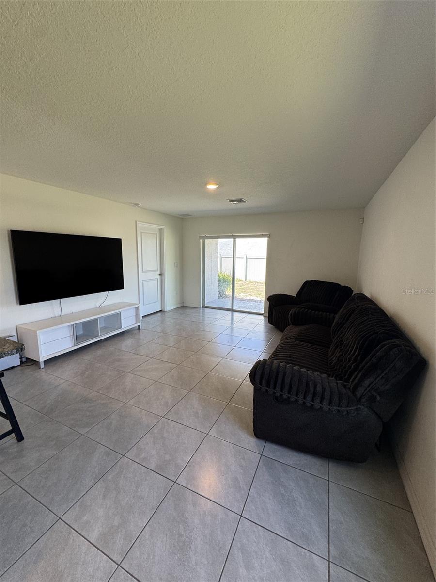 SILVERSTONE NORTH PH IA & IB - Residential