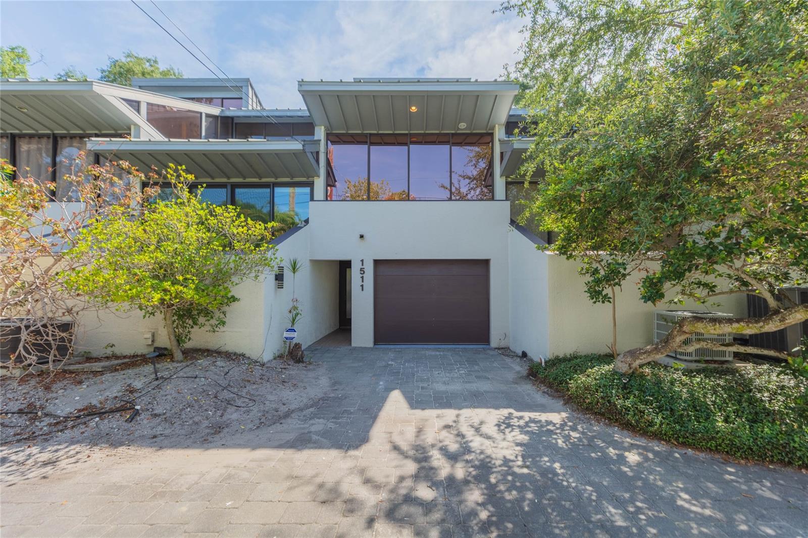 1511 S BAY VILLA PLACE