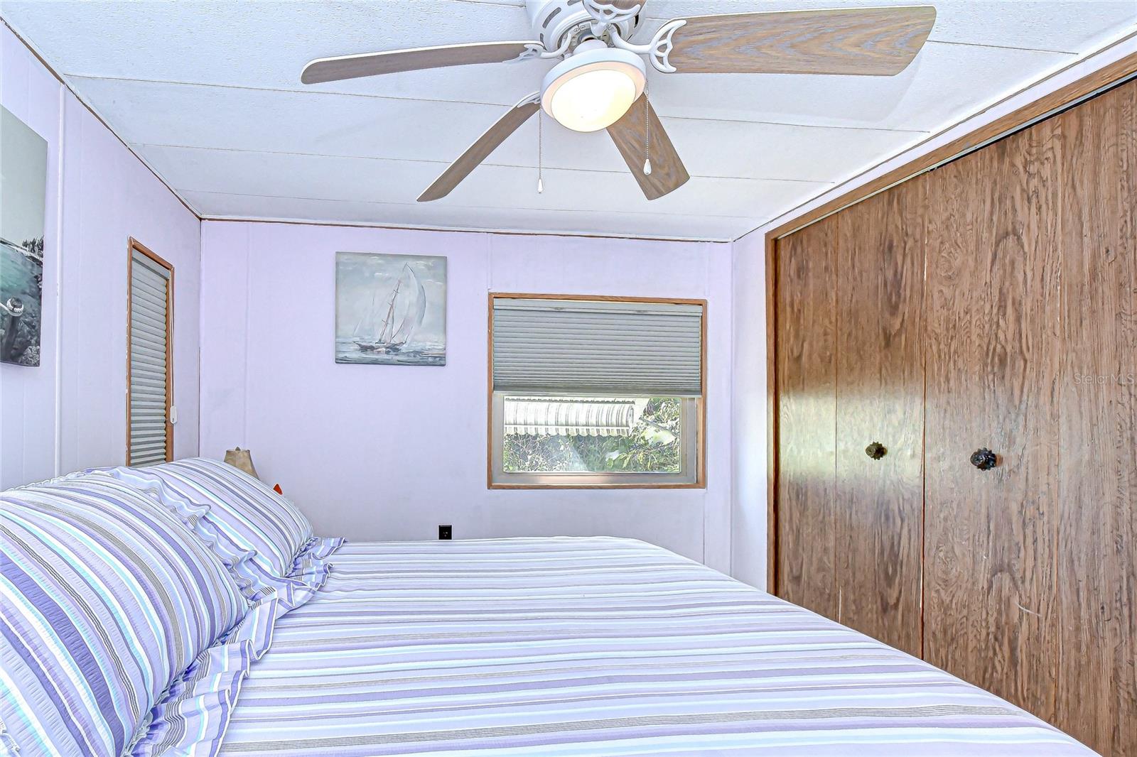 OAKS ROYAL MOBILE HOME SUB - Residential