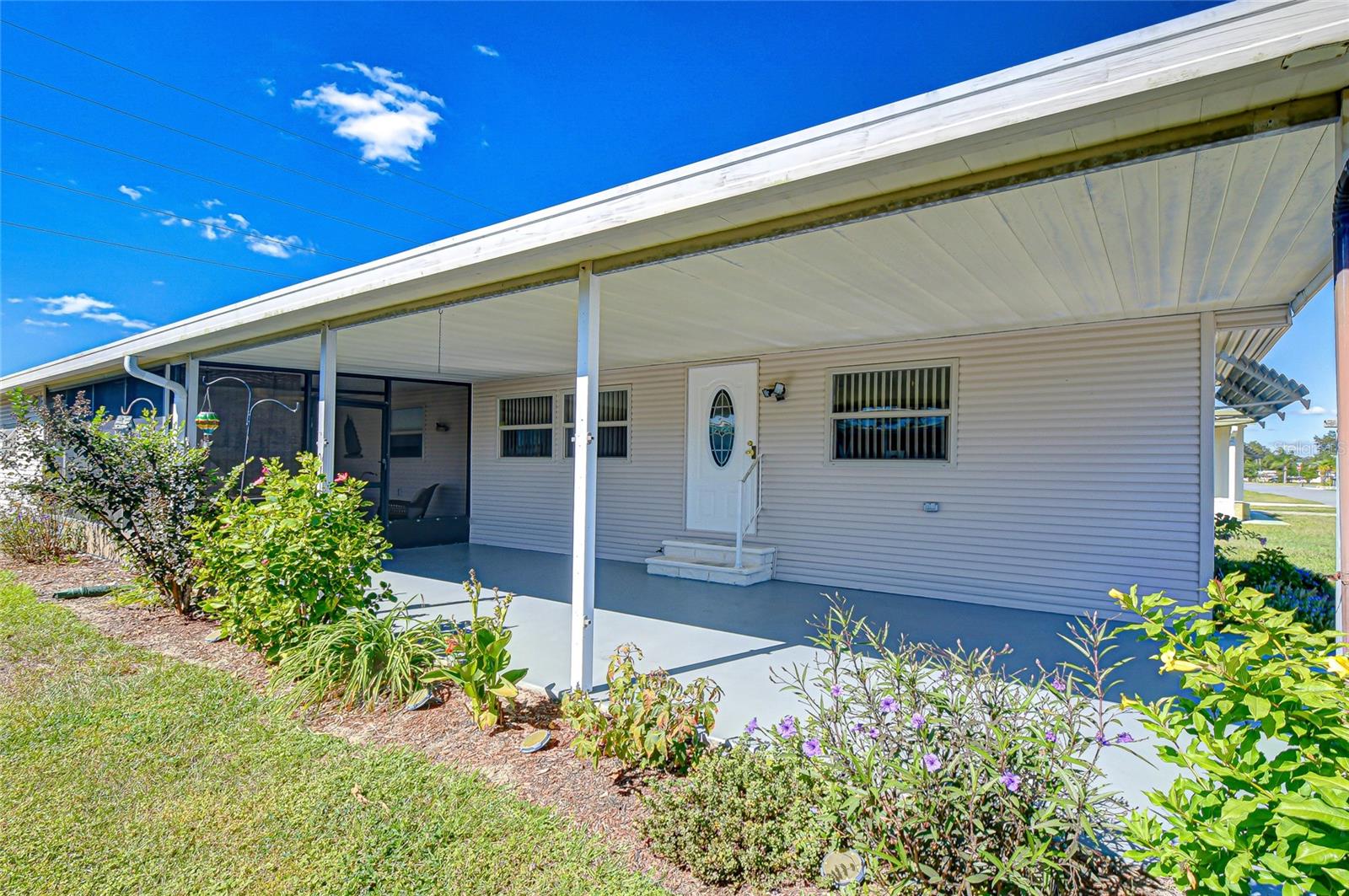 OAKS ROYAL MOBILE HOME SUB - Residential