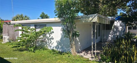 Photo of 6349 20th Street, Zephyrhills, FL 33542 (MLS # O6352697)