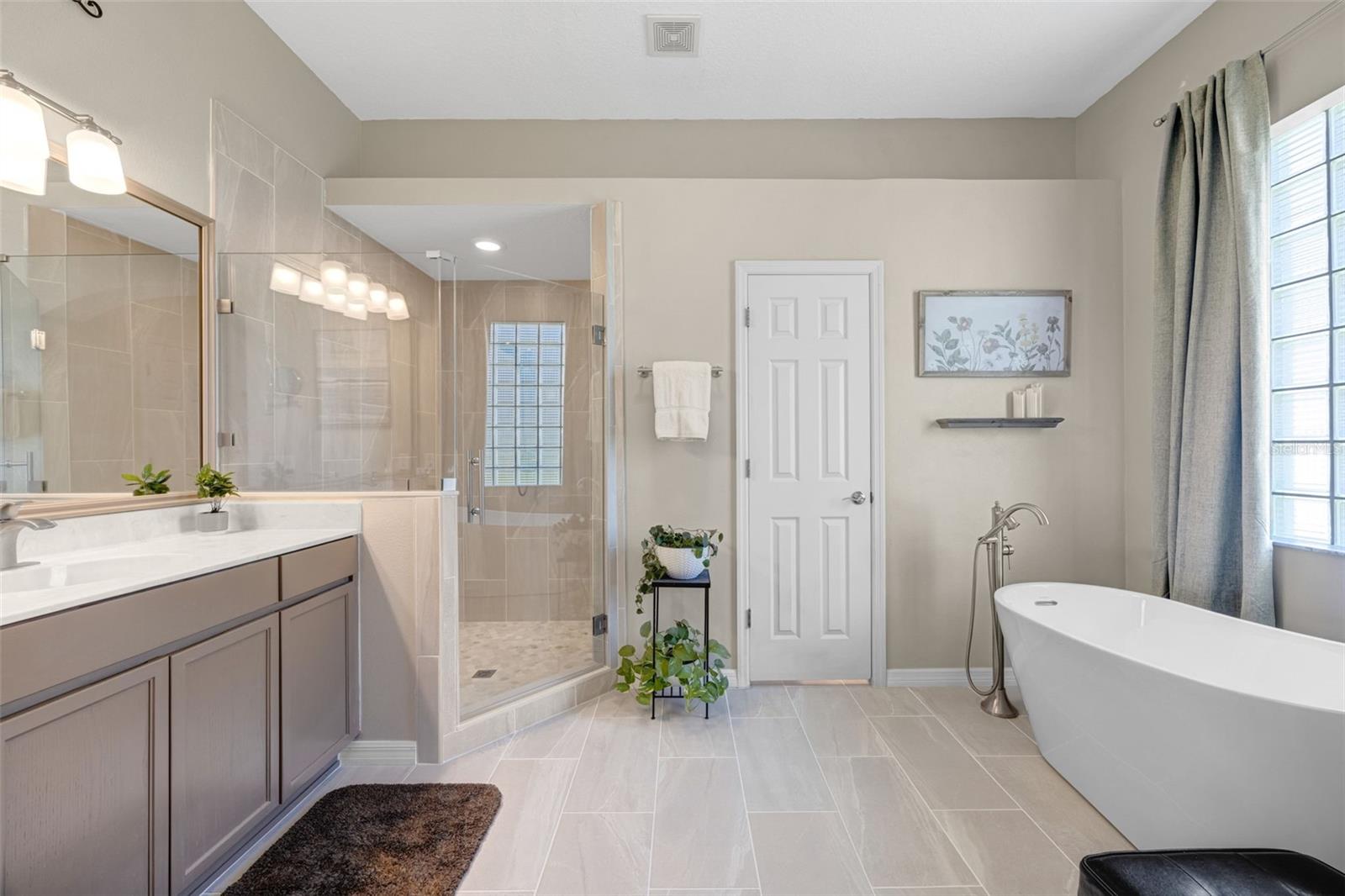 BLOOMINGDALE SEC AA GG UNI - Residential