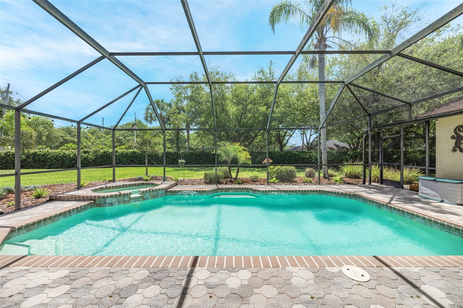 BLOOMINGDALE SEC AA GG UNI - Residential