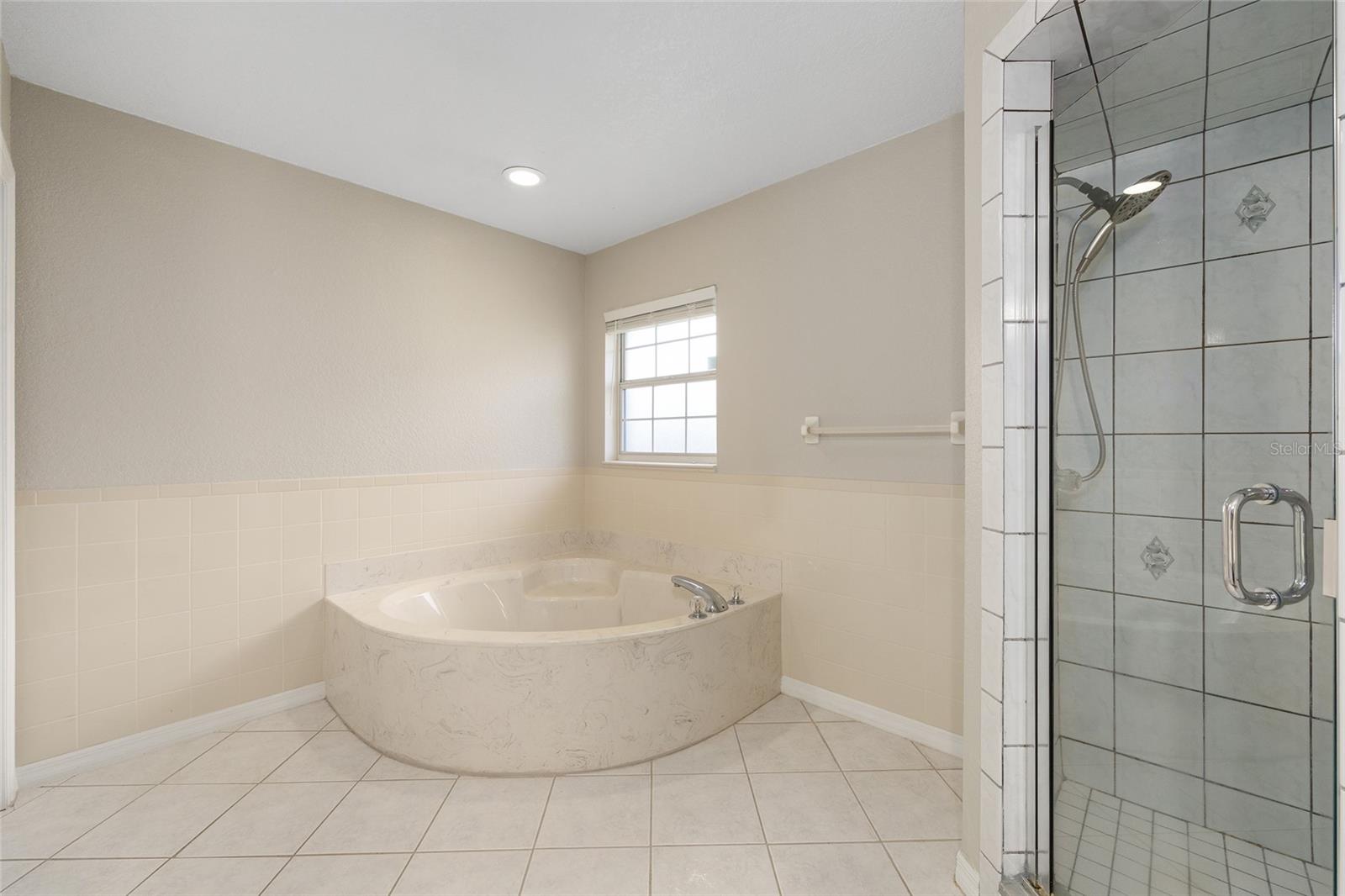 OAKCREST ESTATES - Residential