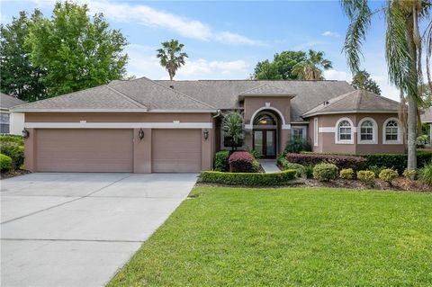 A home in APOPKA