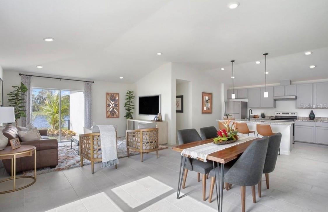 SAWGRASS LAKES PH I-III - Residential Lease