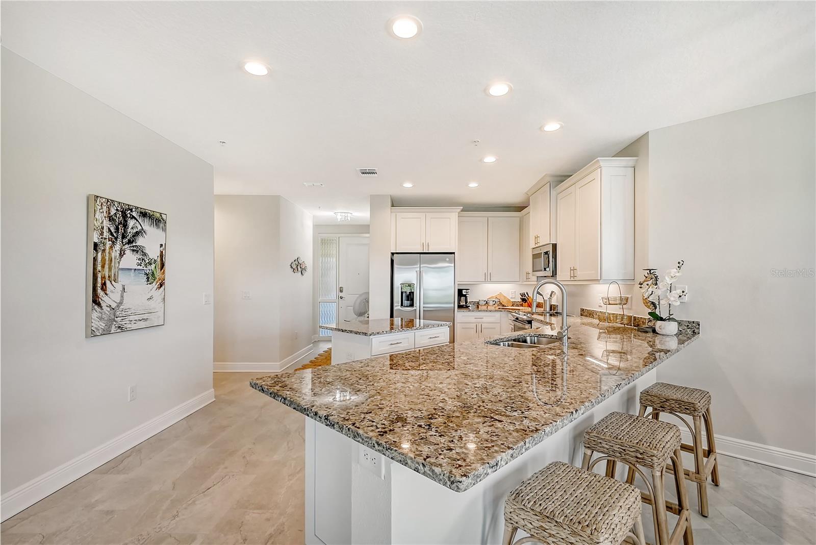 PALMA SOLA BAY CLUB - Residential Lease