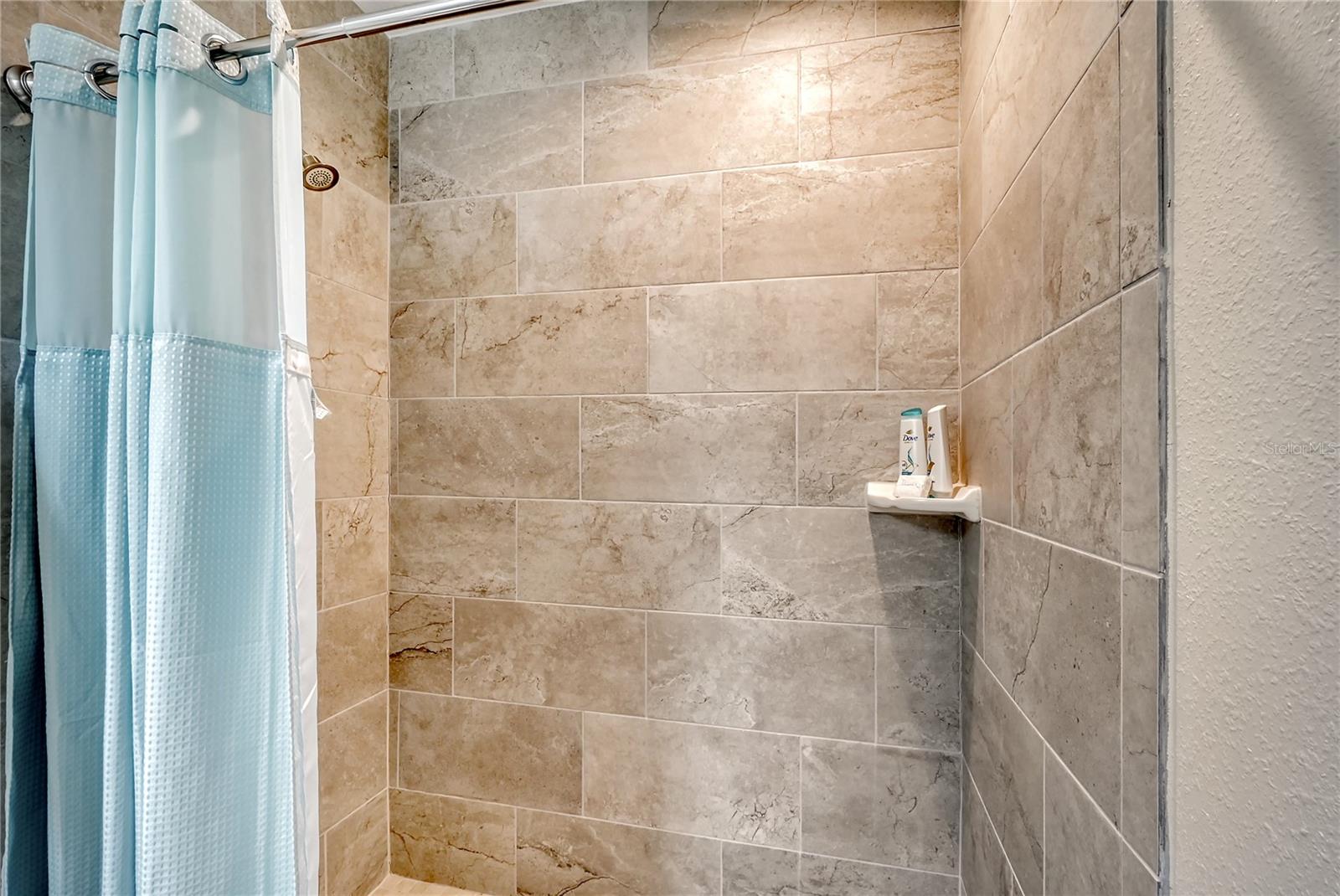 PALMA SOLA BAY CLUB - Residential Lease