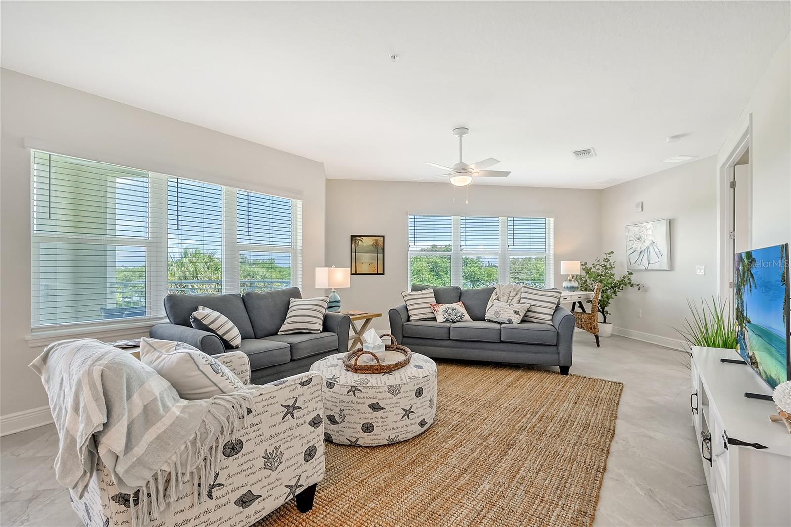 PALMA SOLA BAY CLUB - Residential Lease