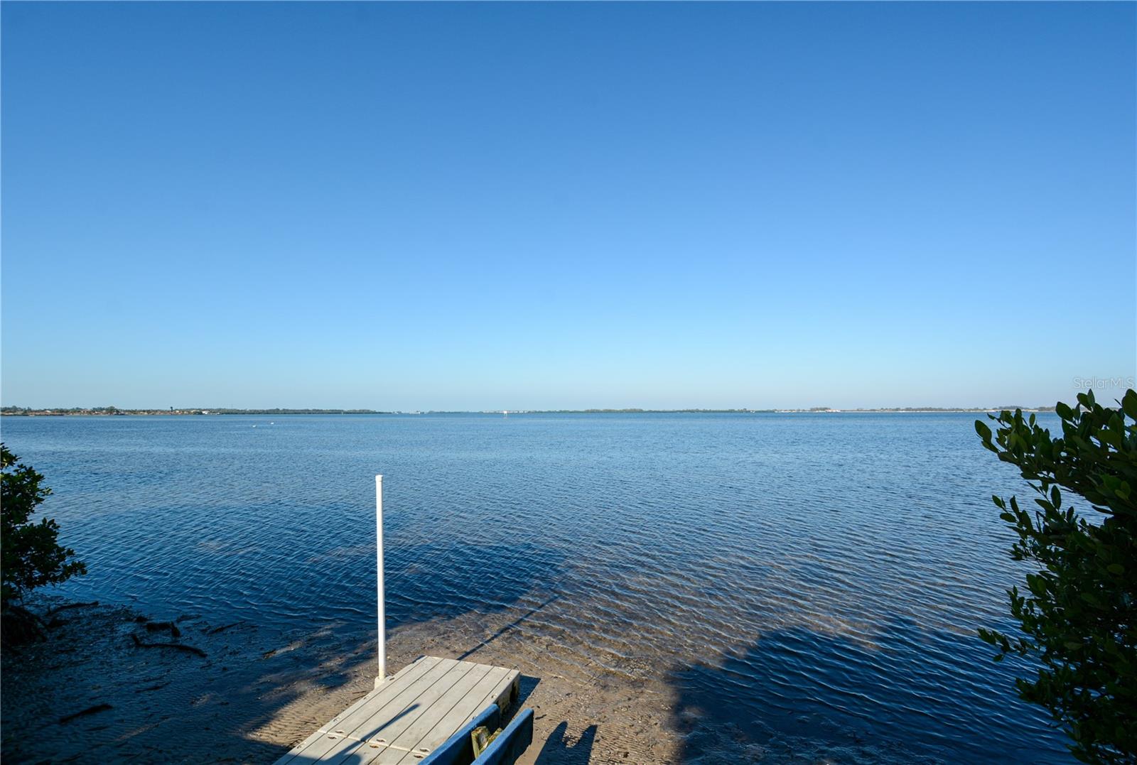 PALMA SOLA BAY CLUB - Residential Lease