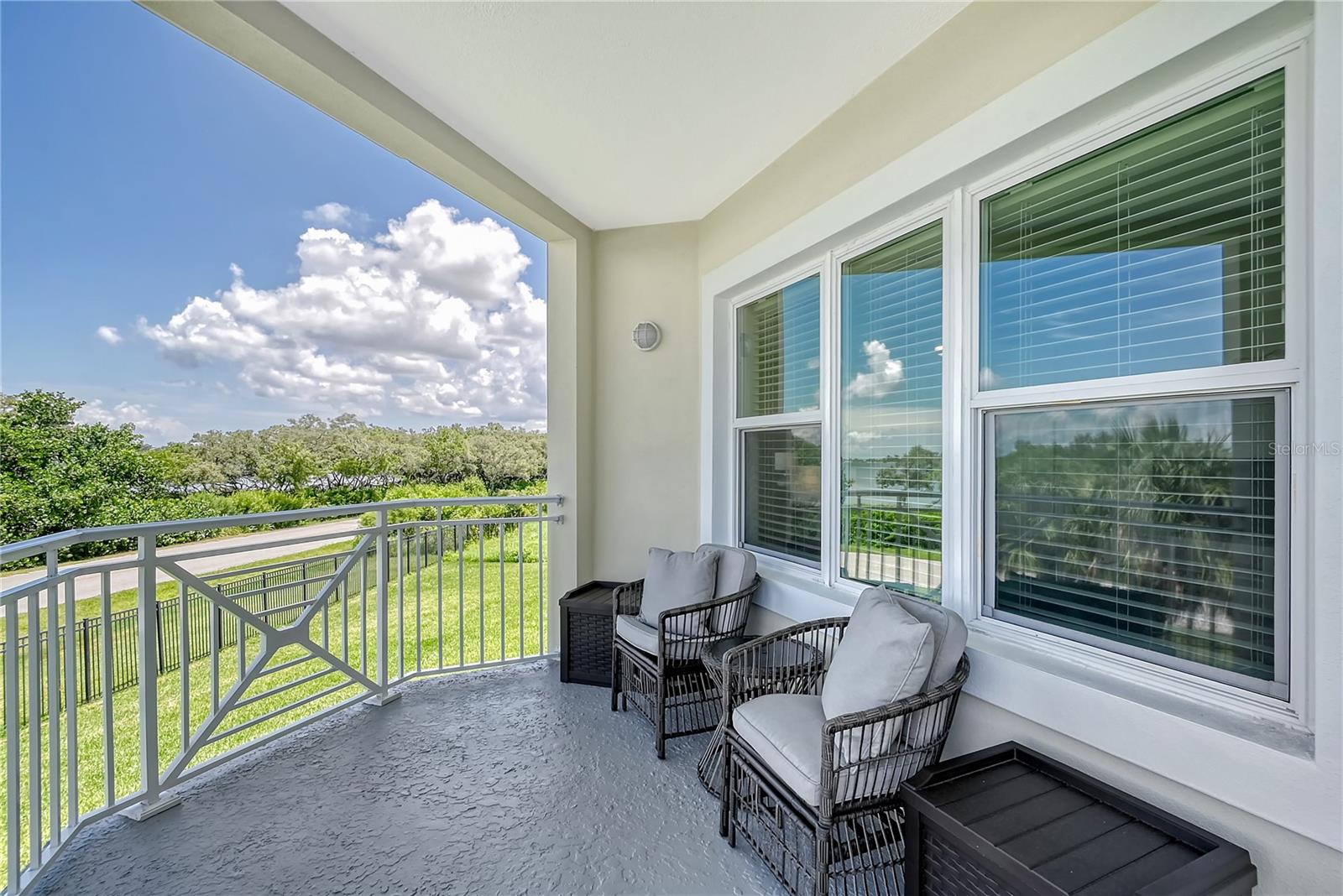 PALMA SOLA BAY CLUB - Residential Lease