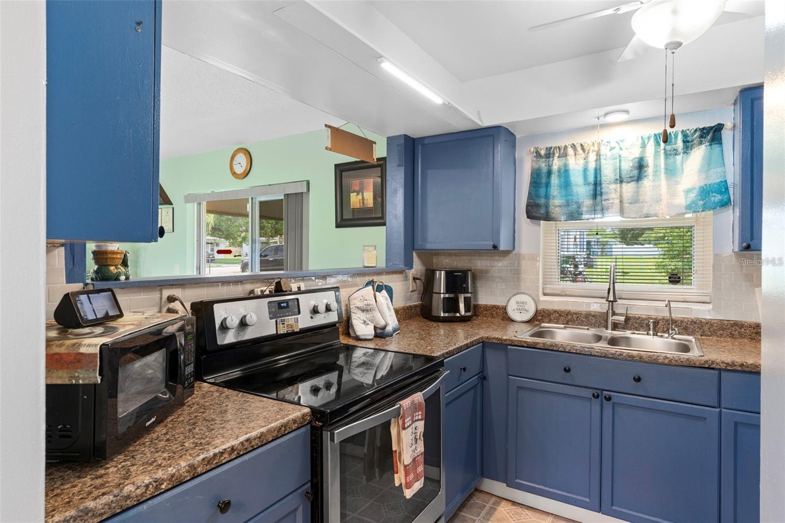 DELTONA LAKES UN 45 - Residential