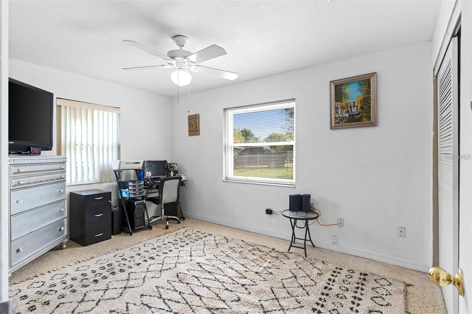 DELTONA LAKES UN 45 - Residential