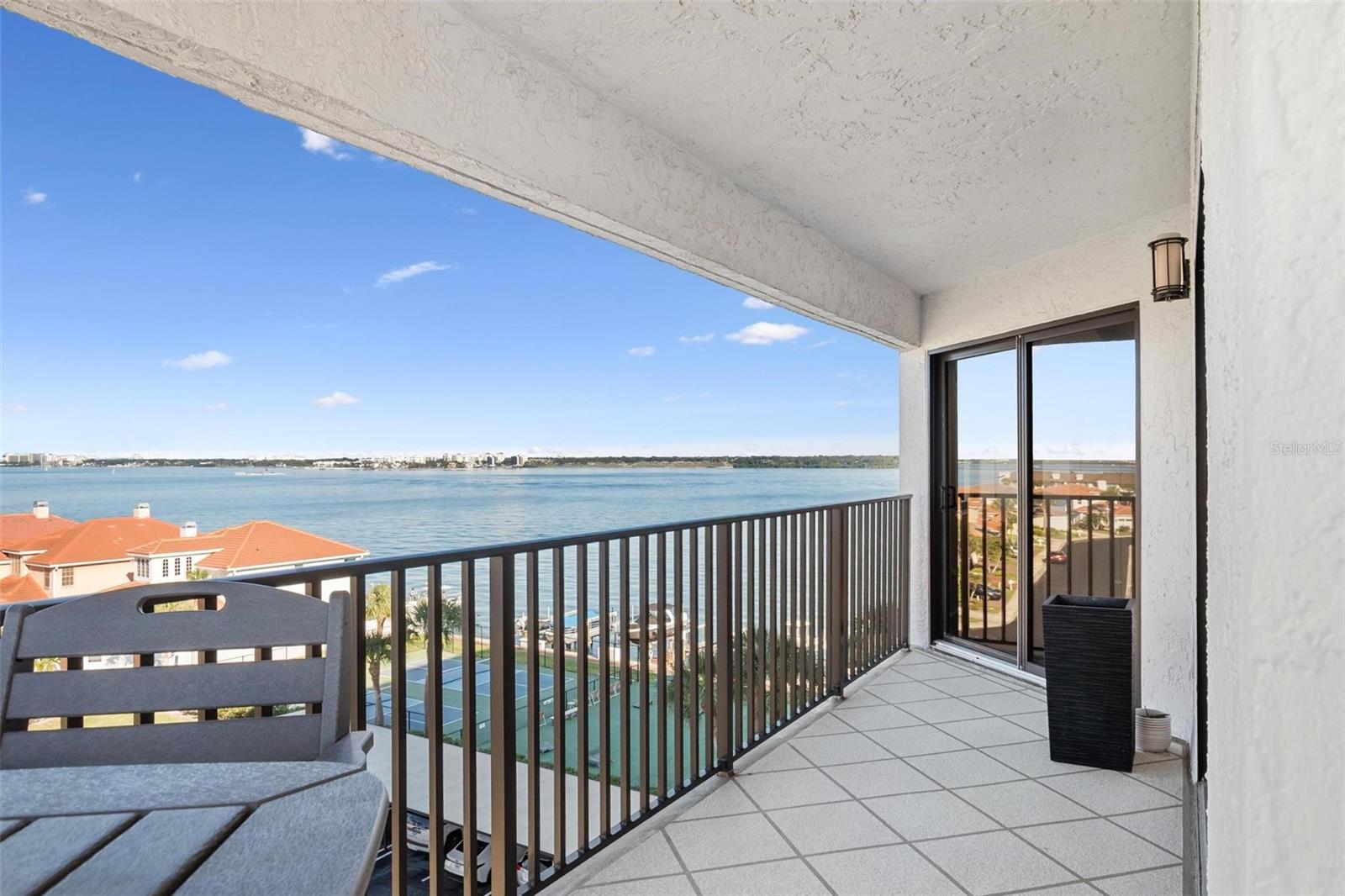 HARBORAGE CONDO CLEARWATER - Residential