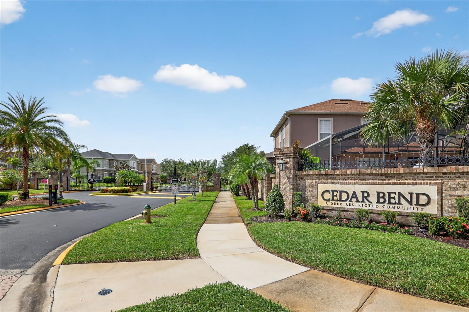 1830 CEDAR LAKE DRIVE