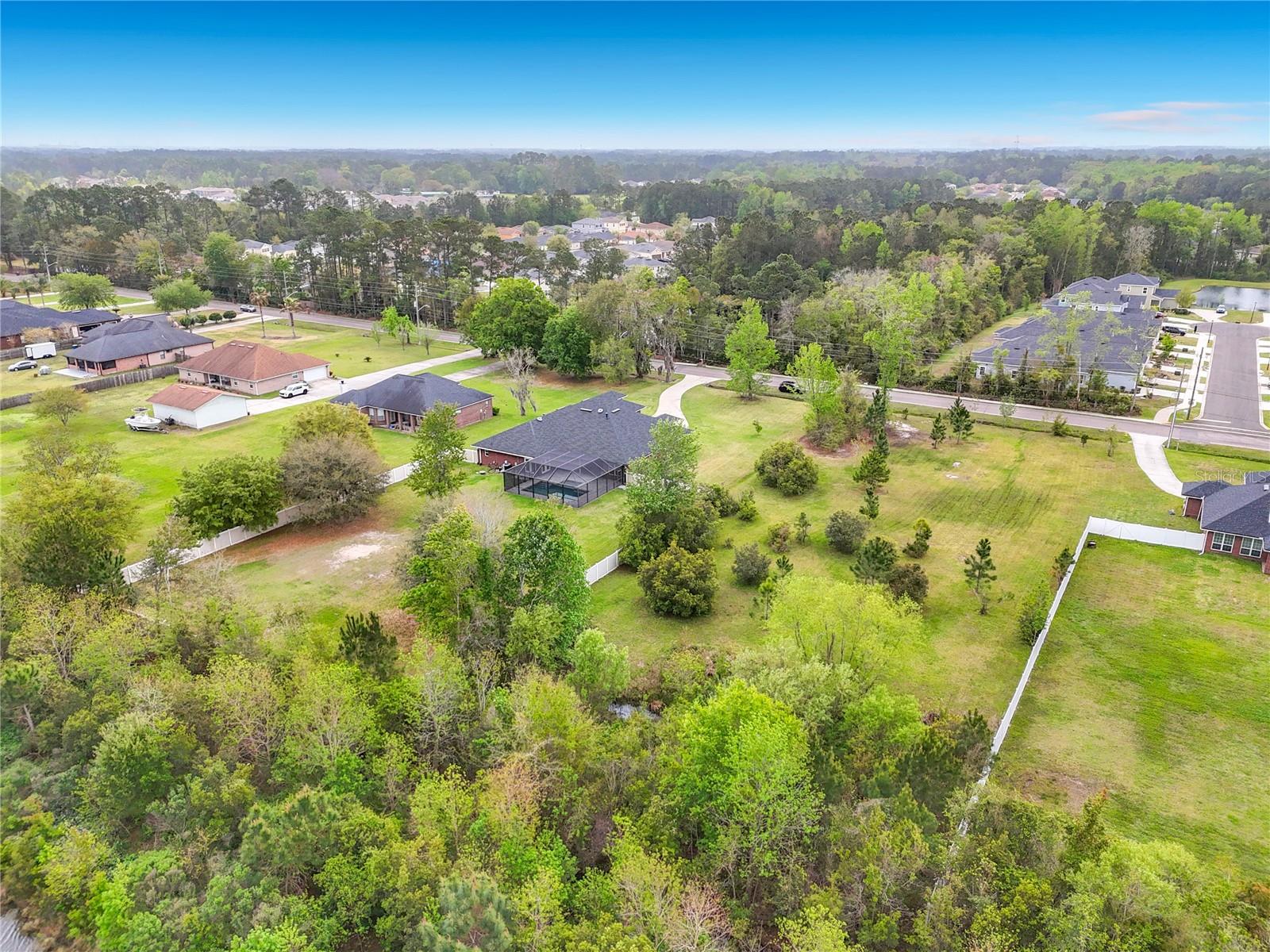 SOUTH LAKE ESTATES - Residential