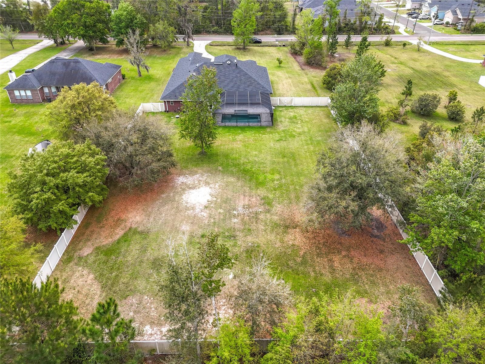 SOUTH LAKE ESTATES - Residential