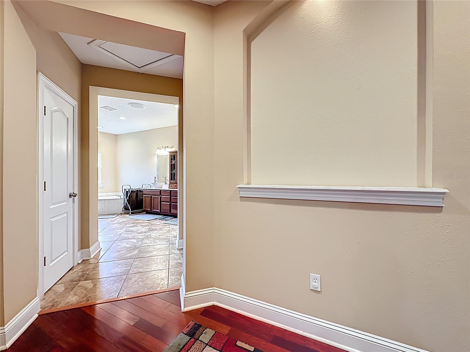 SOUTH LAKE ESTATES - Residential