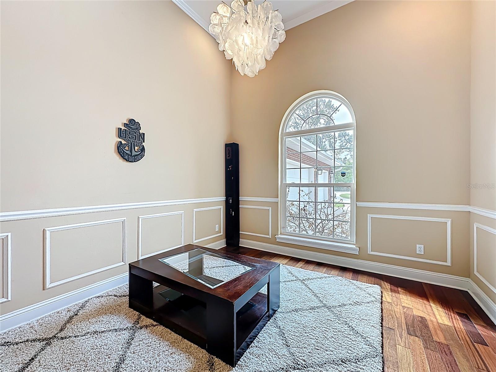 SOUTH LAKE ESTATES - Residential