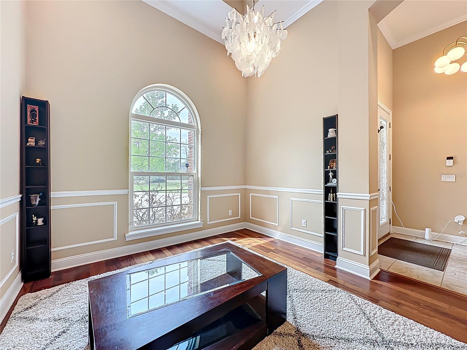 SOUTH LAKE ESTATES - Residential