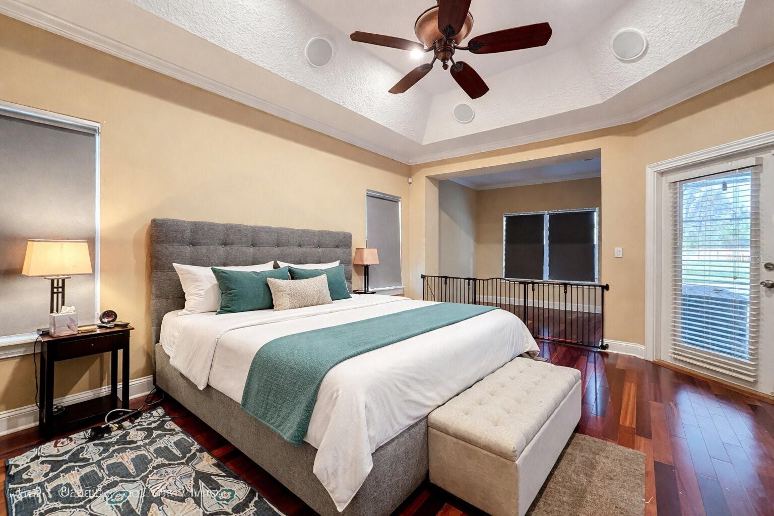 SOUTH LAKE ESTATES - Residential