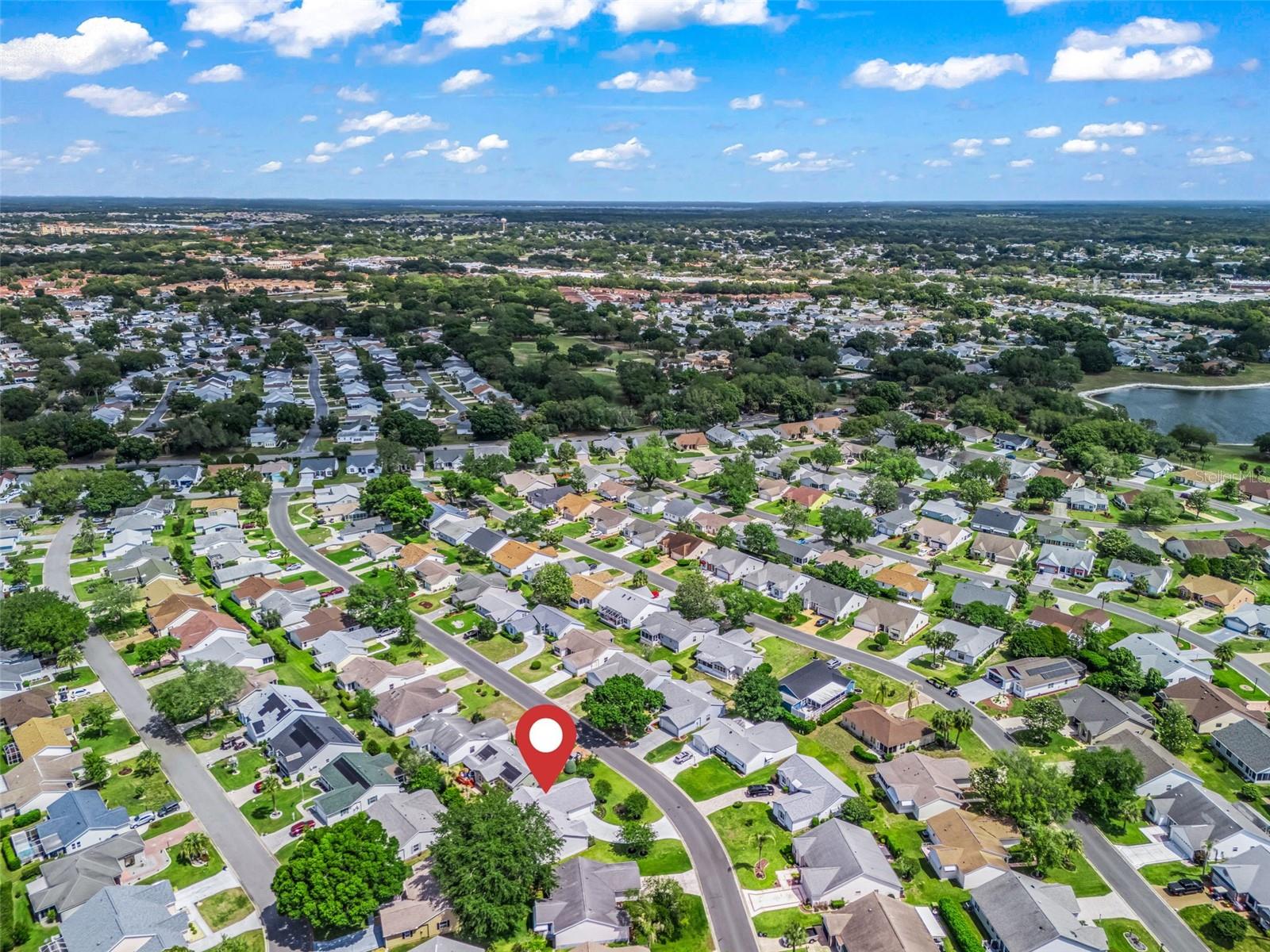 LADY LAKE ORANGE BLOSSOM GARDENS UNIT 17A - Residential