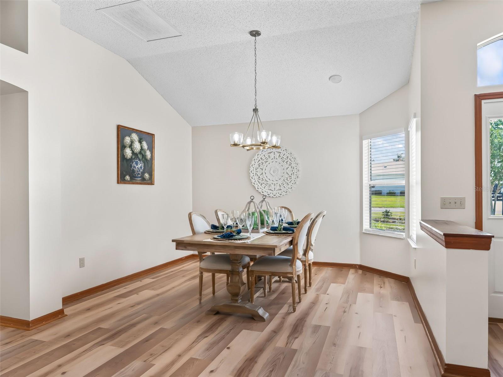 LADY LAKE ORANGE BLOSSOM GARDENS UNIT 17A - Residential