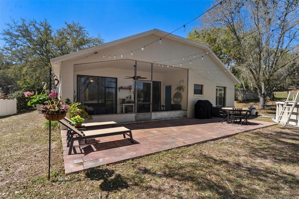 Photo of 33142 Kaylee Way, Leesburg, FL 34788 (MLS # G5109375)