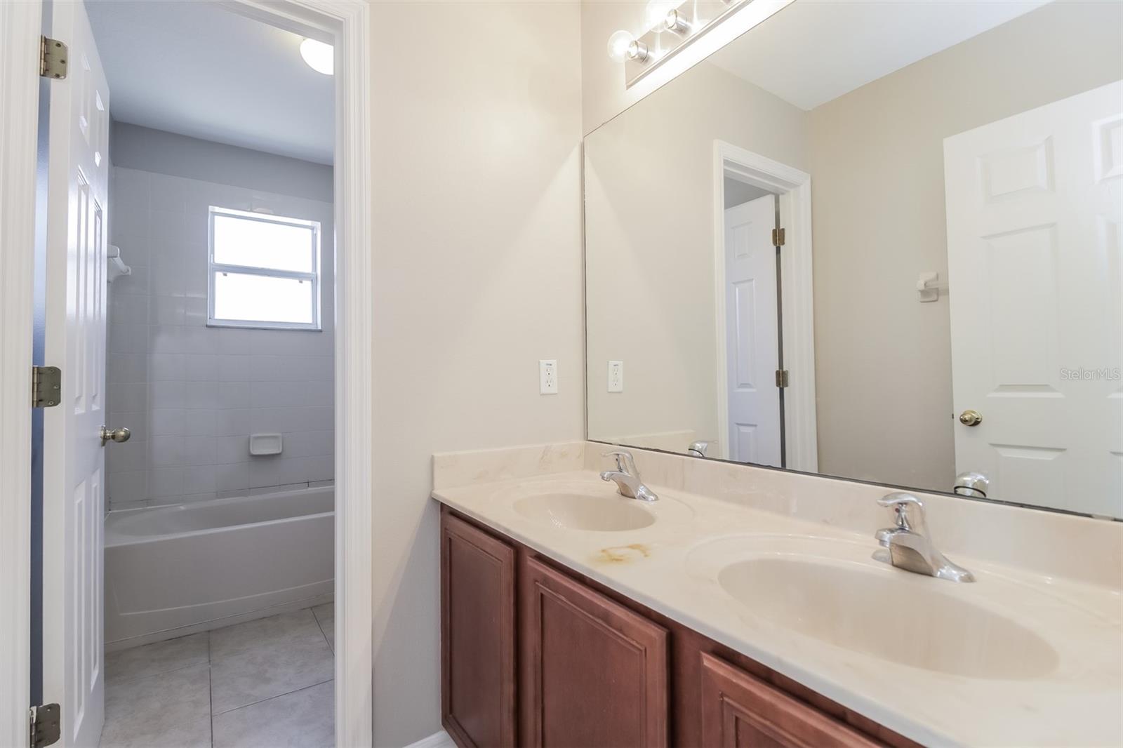 POINCIANA NBRHD 06 VILLAGE 07 - Residential Lease