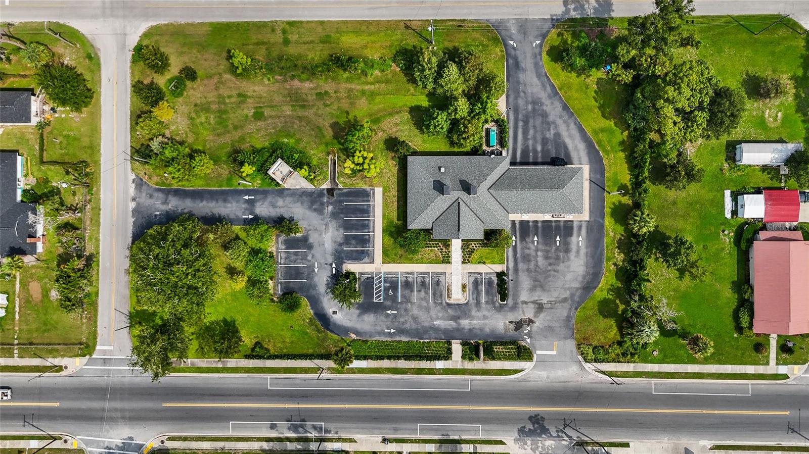 ORIGINAL TOWN/MAYO - Commercial Sale