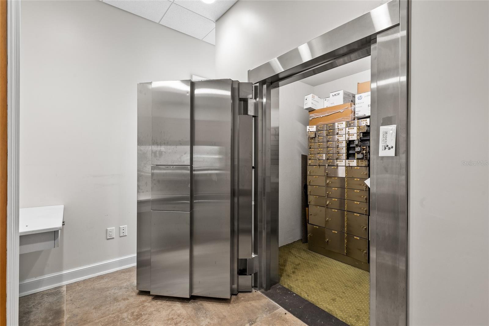 ORIGINAL TOWN/MAYO - Commercial Sale