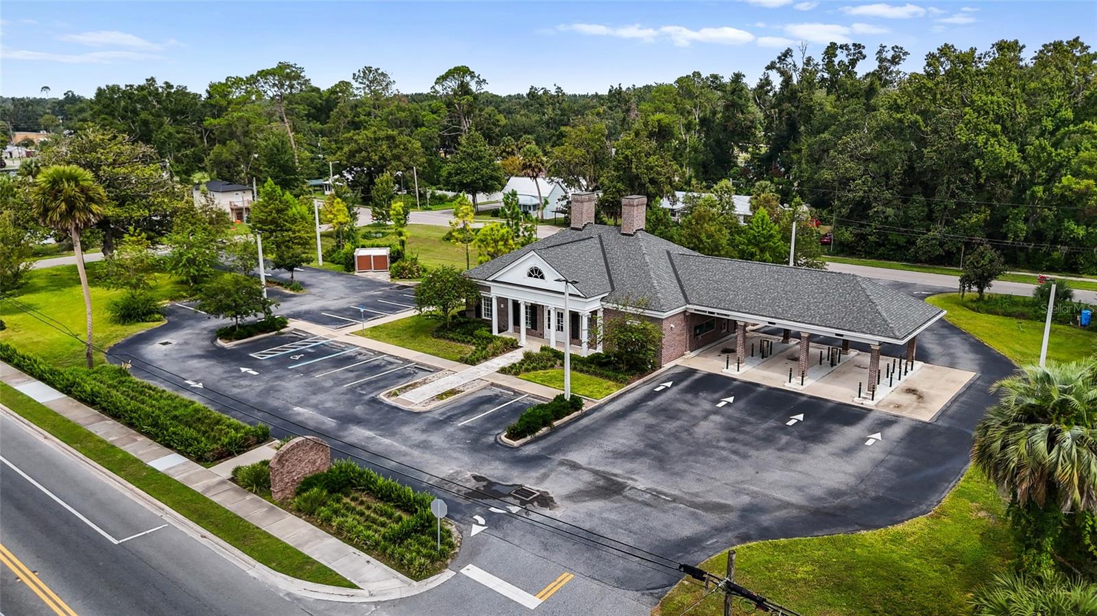 ORIGINAL TOWN/MAYO - Commercial Sale