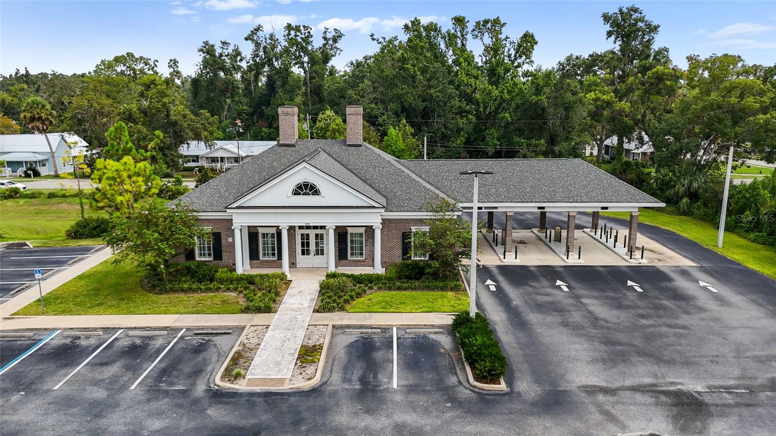 ORIGINAL TOWN/MAYO - Commercial Sale